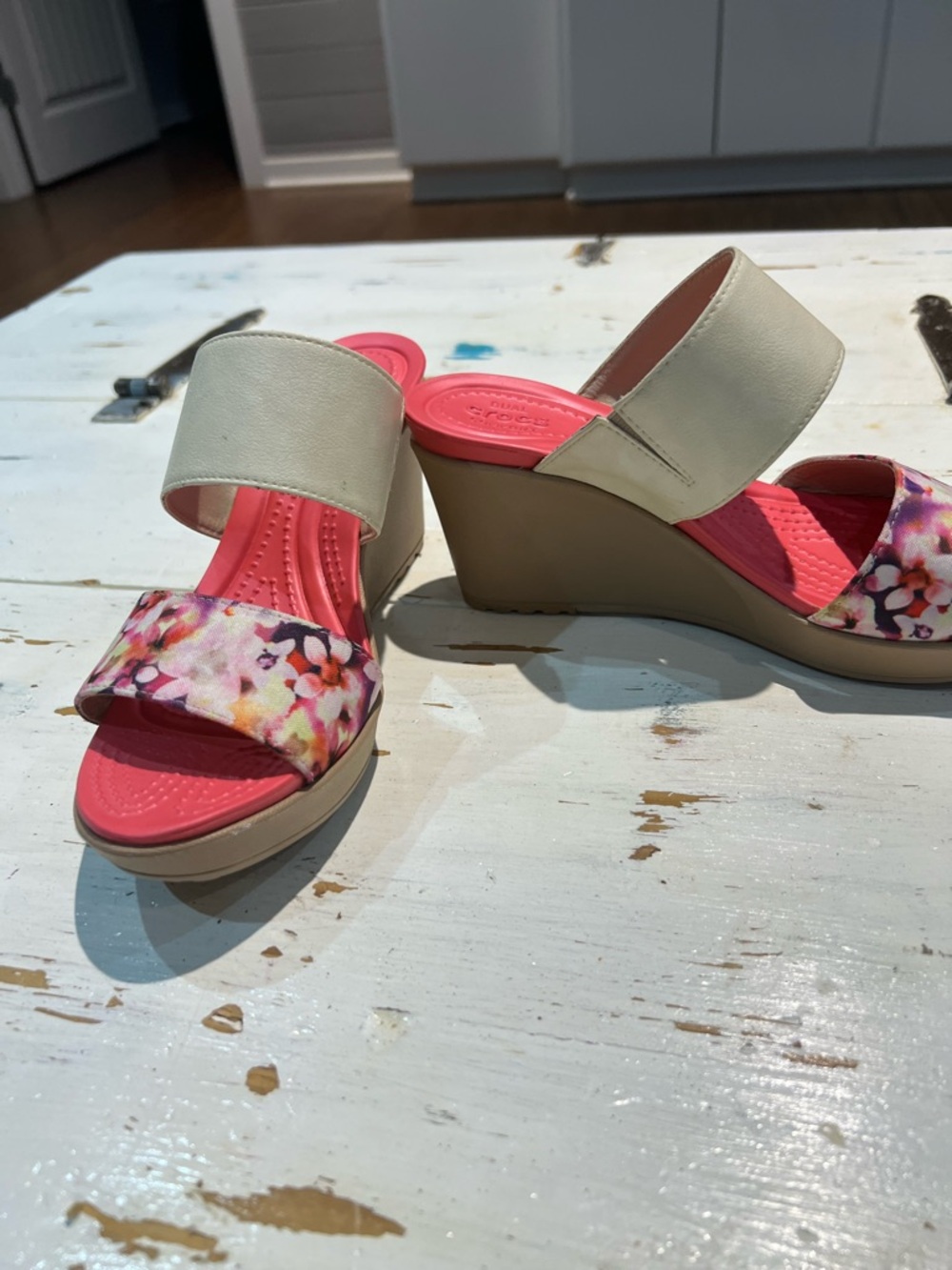 CROCS Coral Slide Sandals with Floral and Light Gray Straps - Picture 8 of 12